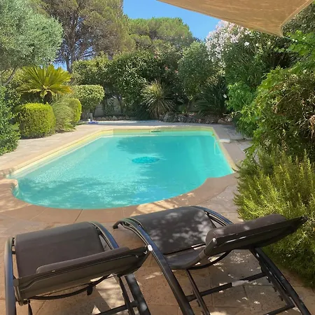 Ensoleillée Villa Sainte-Maxime